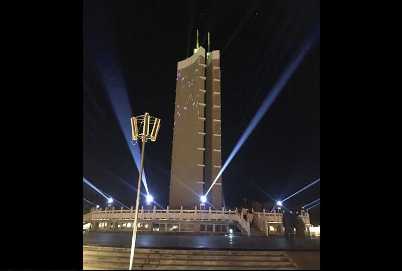 新疆新源文化广场